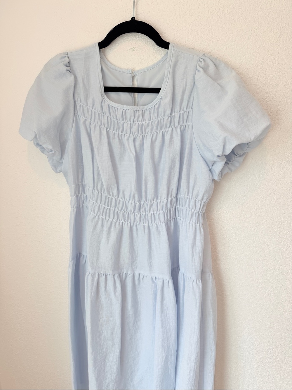 Light Blue Puff-Sleeve Midi Dress - Picture 2 of 4